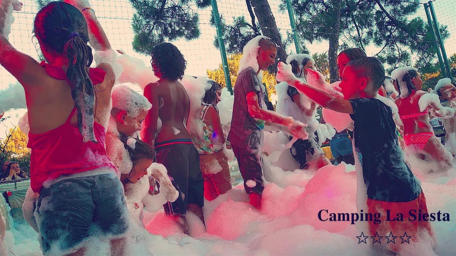  Fiesta de la espuma, Camping La Siesta - Camping La Siesta | La Faute sur Mer